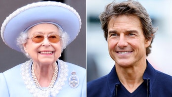 Queen Elizabeth and Tom Cruise became pals shortly before her death, source claims: 'They really hit it off'