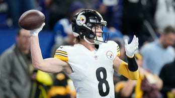 Steelers' Kenny Pickett called the play that put team ahead vs Colts, teammate says
