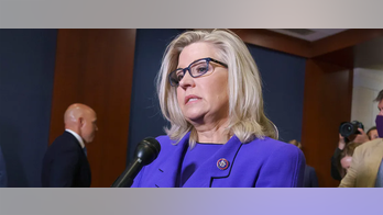Historian argues Liz Cheney is a leader similar to Lincoln, says her losing election is a sign of 'courage'