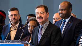 Chicago Rep. Chuy Garcia announces death of daughter at 28