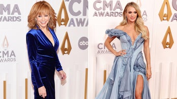 CMAs 2022 red carpet: Carrie Underwood, Reba McEntire, Miranda Lambert and more stars stun at award show