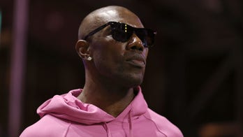 Hall of Famer Terrell Owens claims self-defense in incident outside CVS store