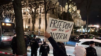 Austria to ban COVID vaccine opponents from wearing symbols that reference Holocaust