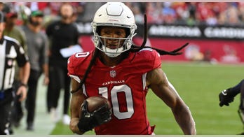 Cardinals 'don't foresee' trading Pro Bowler DeAndre Hopkins, GM says