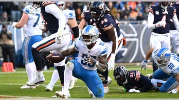 Lions' pick-six sparks comeback win over Bears, Justin Fields dazzles but comes up short