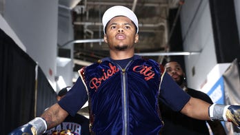 Video shows rising boxing star standing next to Takeoff seconds before fatal shooting