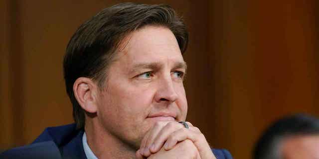 College of Florida approves Ben Sasse to be faculty’s subsequent president regardless of opposition