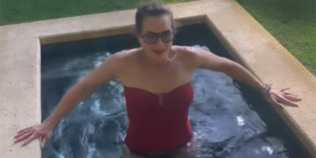 Brooke Shields shared a video of herself taking a acold  dip successful  the excavation  connected  Thanksgiving.