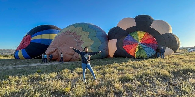 Les ballons sont en cours de préparation pour le vol au-dessus du Nouveau-Mexique.