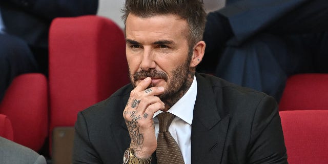 L'ex giocatore inglese David Beckham partecipa alla partita di calcio del Gruppo B della Coppa del mondo tra Inghilterra e Iran a Doha, in Qatar, il 21 novembre 2022.