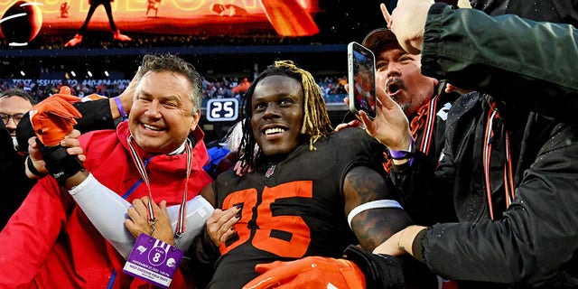 David Njoku, #85 of the Cleveland Browns, celebrates with fans after a game against the Tampa Bay Buccaneers at FirstEnergy Stadium on Nov. 27, 2022 in Cleveland.