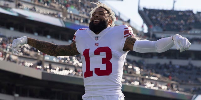 Odell Beckham of the New York Giants gestures before the Eagles game at Lincoln Financial Field on Nov. 25, 2018, in Philadelphia.