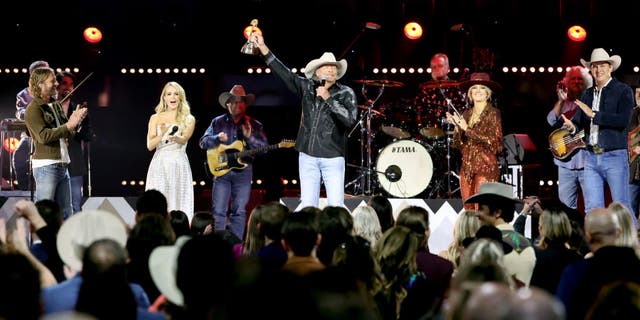 Ahead of the award presentation, Carrie Underwood, Dierks Bentley, Jon Pardi, and Lainey Wilson paid tribute to Jackson.