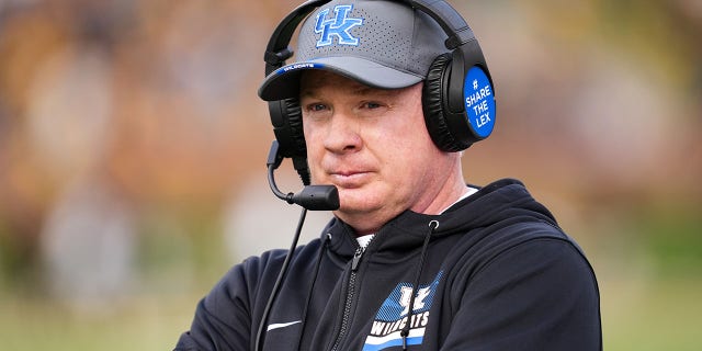 Head coach Mark Stoops of the Kentucky Wildcats during the second half against the Missouri Tigers at Faurot Field/Memorial Stadium Nov. 5, 2022 in Columbia, Mo.