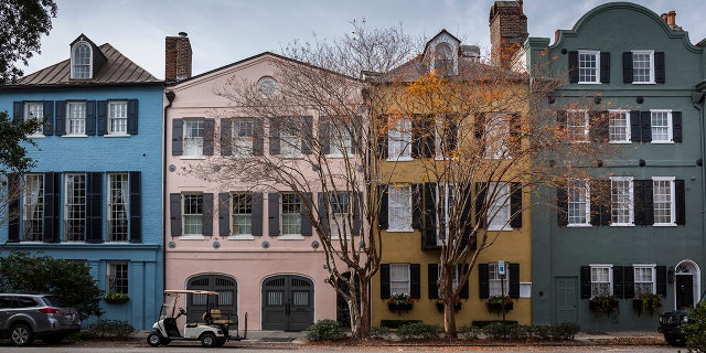 Historic Charleston housing and architecture during the Christmas festivities along Rainbow row, South Carolina. 