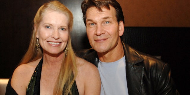 Patrick Swayze with his wife, Lisa Niemi, in 2005.