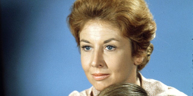 'The Waltons’ Star Michael Learned ‘never Slept’ With TV Husband Ralph ...