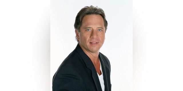 "Cybill" was a CBS television sitcom about a struggling actress whose career had passed its peak. Tom Wopat played Jeff Robbins.