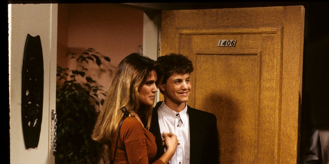 Kirk Cameron and Chelsea Noble played a young couple in love on "Growing Pains." They went on a date in the "Teach Me" episode which aired in 1989. 