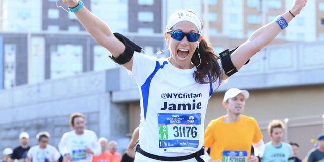 Jamie Hess completes a half-marathon after getting her SUI under control by using INNOVO, she said.
