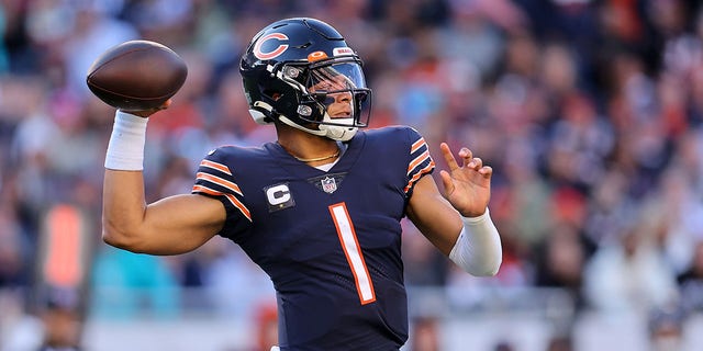 Justin Fields of the Chicago Bears throws a pass during the fourth quarter against the Miami Dolphins at Soldier Field on Nov. 6, 2022, in Chicago.