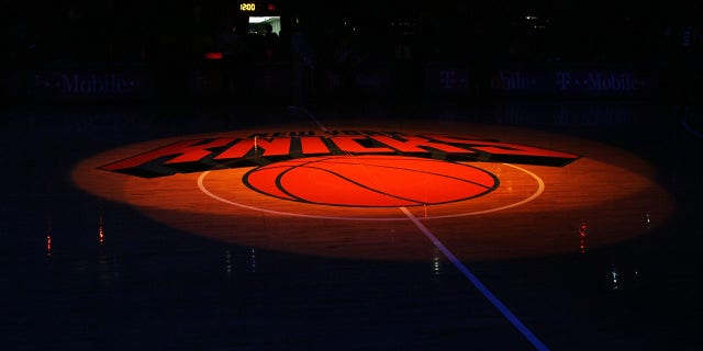 View of the New York Knicks logo illuminated at half-court prior to the game against the Atlanta Hawks on March 4, 2009 at Madison Square Garden in New York City.