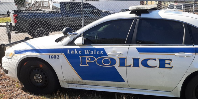 A Lake Wales Police Department officer had noticed a vehicle parked in front of room number five at the Prince of Wales motel that matches a vehicle usually driven by Carlos Williams, 24, who is wanted on multiple violent felony crimes.