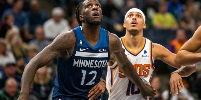 Prosecutors drop charges against Timberwolves' Prince Taurean following August drug arrest 2 MINNEAPOLIS, MN – NOVEMBER 9: Minnesota Timberwolves No. 12 Taurean Prince and Phoenix Suns No. 10 Damion Lee line up for a rebound in the third quarter of the game at Target Center on November 9, 2022 in Minneapolis, Minnesota .