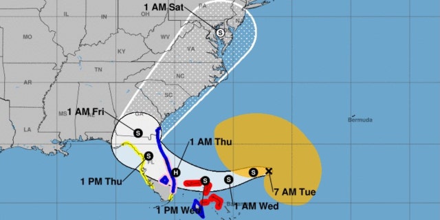 Subtropical Storm Nicole's forecast track