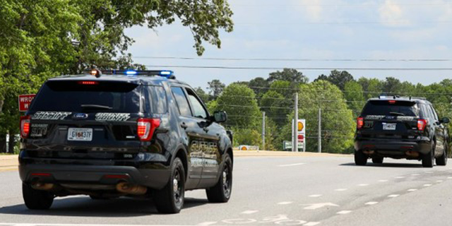 Quandra Johnson had left her purse in the Oconee County Primary School staff restroom overnight on Wednesday night. The purse was discovered by another staff member Thursday morning before students arrived at school and was turned in to the front office.