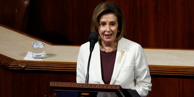 US Speaker of the House Nancy Pelosi (D-CA) addresses the US Capitol Houses of Representatives on November 17, 2022 in Washington, DC