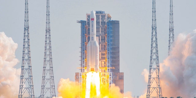 A Long March 5B rocket lifts off from the Wenchang Space Launch Centre in southern China's Hainan Province on Oct. 31, 2022.