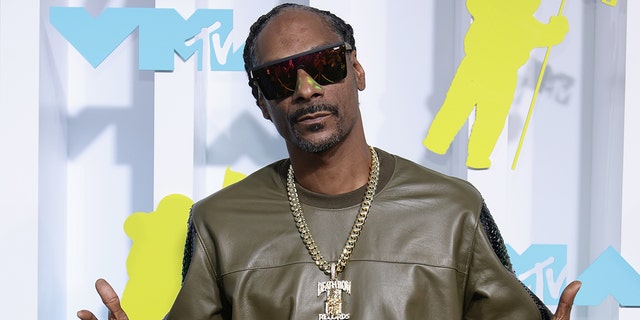 Snoop Dogg attends the 2022 MTV VMAs at Prudential Center on August 28, 2022 in Newark, New Jersey. attends the 2022 MTV VMAs at Prudential Center on August 28, 2022 in Newark, New Jersey.  