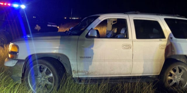 November 22, 2022: A human smuggler in a Chevy SUV led a Texas DPS police officer on a high-speed chase on US 281 in Hidalgo County. During the chase, the driver stopped and a group of illegal immigrants got out and fled on foot into the brush.