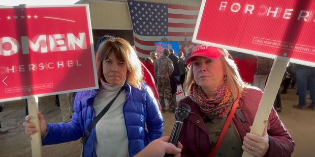 WATCH: Georgia voters split between DeSantis, Trump as top 2024 presidential choice 2 Supporters of Republican Georgia Senate nominee Herschel Walker speak with Fox News Digital at a rally in Milton, Georgia on Nov. 21, 2022.