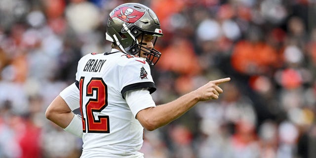 Tom Brady of the Tampa Bay Buccaneers celebrates a touchdown during the second half against the Cleveland Browns at FirstEnergy Stadium on Nov. 27, 2022, in Cleveland.