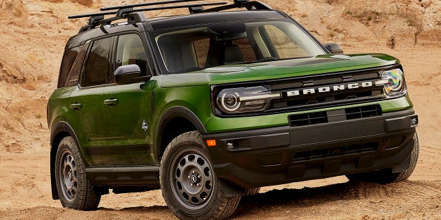 The Bronco Sport Black Diamond package is offered on Big Bend and Outer Banks trims.