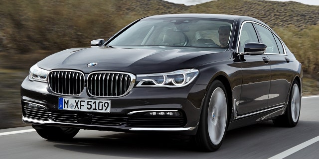 Prices for the 2017 BMW 7-Series are down 56.9{09e594db938380acbda72fd0ffbcd1ef1c99380160786adb3aba3c50c4545157} from when it was new.