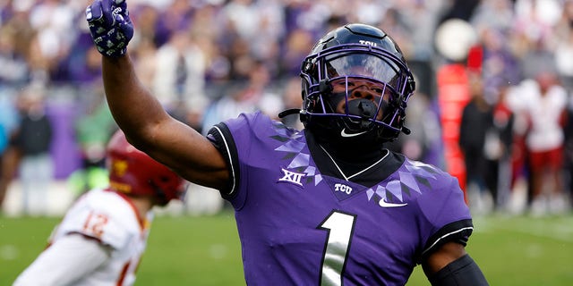 TCU Horned Frogs cornerback Tre'Vius Hodges-Tomlinson #1 reacts after sacking Iowa State Cyclones quarterback Hunter Dekkers #12 during the first half at Amon G. Carter Stadium on November 26, 2022 in Fort Worth , Texas. 