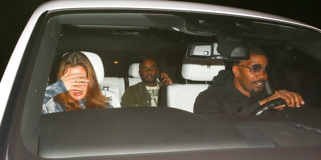 Jamie Foxx drove himself to Leonardo DiCaprio's birthday party.