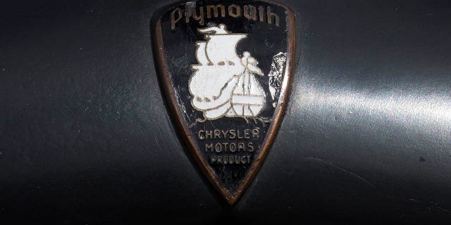 The original Plymouth logo featured an image of the Mayflower.