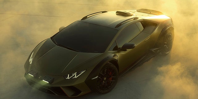 Off-road Lamborghini Huracan Sterrato supercar marks the end of an era |  Fox News