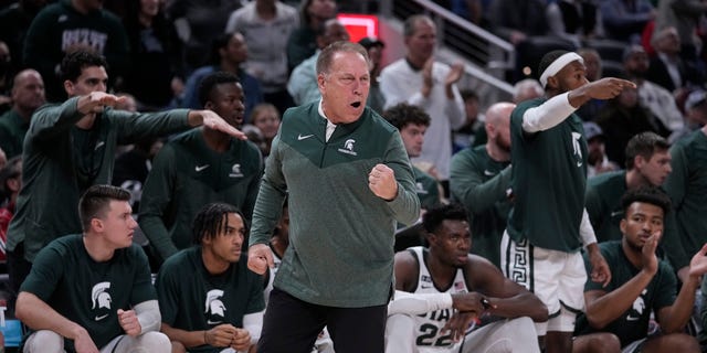 Michigan State head coach Tom Izzo reacts to a play during the second half on an NCAA college basketball game Kentucky, Tuesday, Nov. 15, 2022, in Indianapolis.