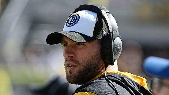 Dallas Cowboys and Green Bay Packers prepare for showdown in NFL week 10