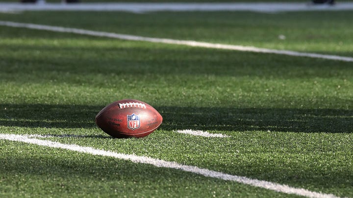NFLPA calls for 'immediate replacement and ban' from slit-firm turf fields