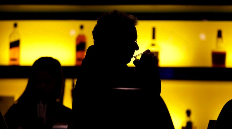 Alcohol Awareness Month: What to know about alcohol use disorder