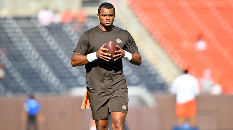 Houston This, Houston That!' Texans Ex Deshaun Watson: 'I've Evolved' with  Cleveland Browns - Sports Illustrated Houston Texans News, Analysis and More