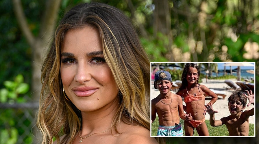 'Dancing with the Stars' Jessie James Decker talks balancing motherhood and competing on the show