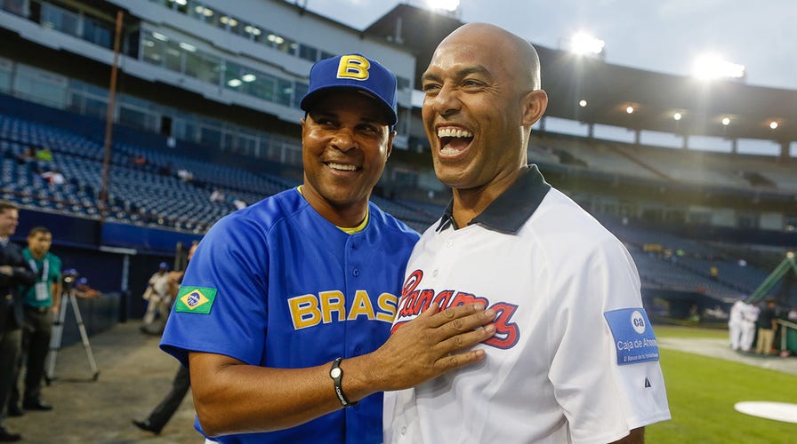 Hall of Famers Barry Larkin, Mariano Rivera discuss 'poignant' lack of  Black MLB players