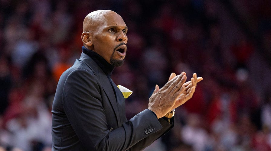Jerry Stackhouse Named SEC Men's Basketball Co-Coach Of The Year